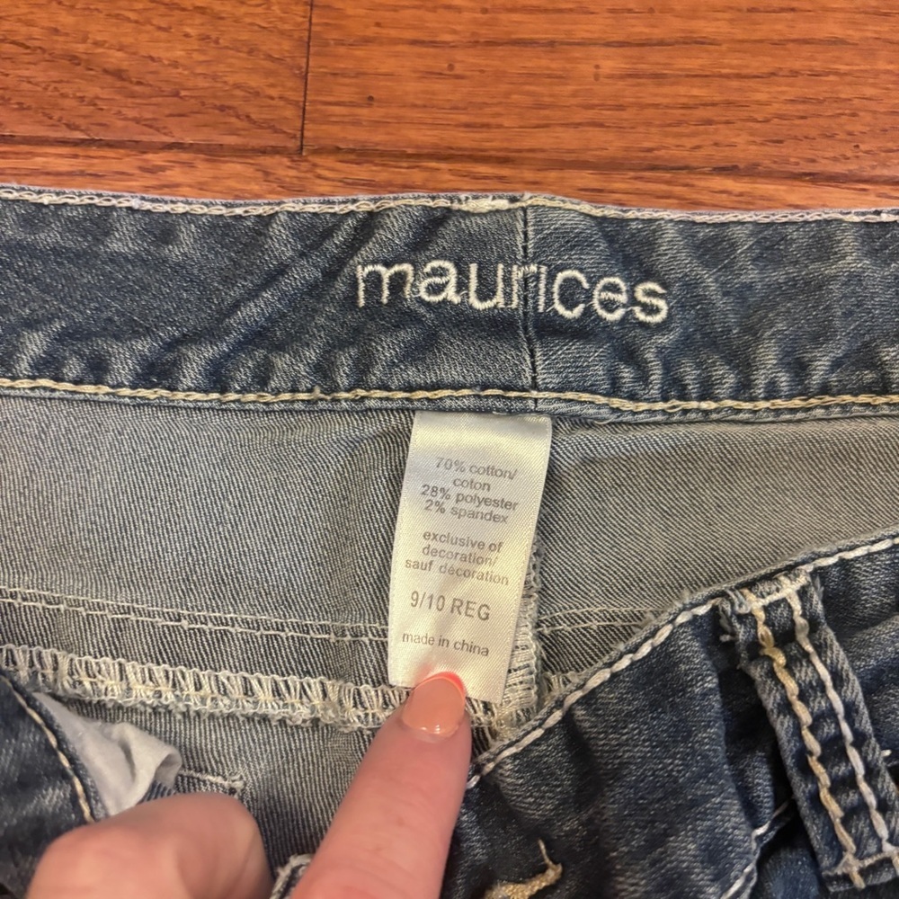 Women’s Maurice’s capris size 9/10 Reg - Picture 3 of 8